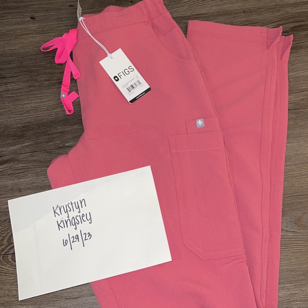 NWT, XST Figs Quartz Pink Yola Skinny Pants